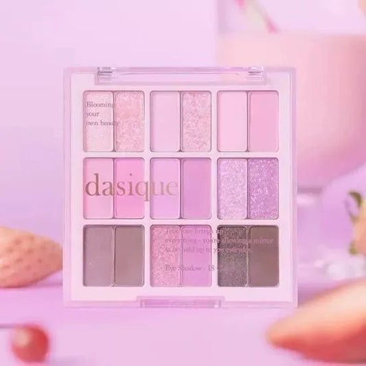 韩国Dasique代曦可新款Berry浆果草莓系列18色眼影盘珠光甜美提色